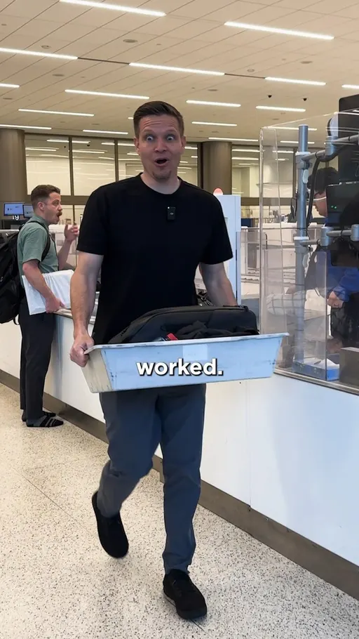 nomatic.com ad: Take water through TSA?? 😲🧊