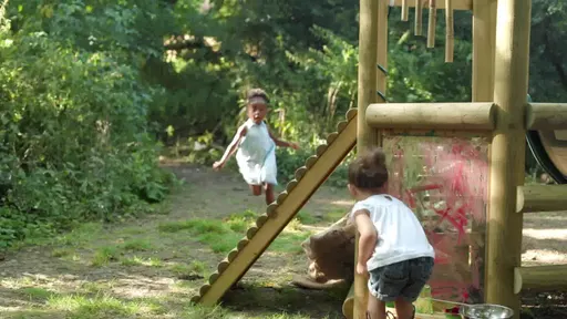 plumplay.co.uk ad: Discovery Woodland Treehouse: A World of Adventure Awaits!