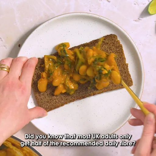 biona.co.uk ad: Did you know that most UK adults only get half of the recommended daily fibre?